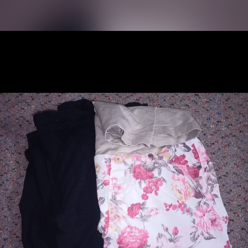 Maternity bottoms